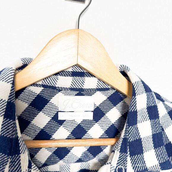 J.Crew Women Relaxed fit Shirt Jacket Buffalo Plaid Check Shacket size 4 cotton - Picture 3 of 6